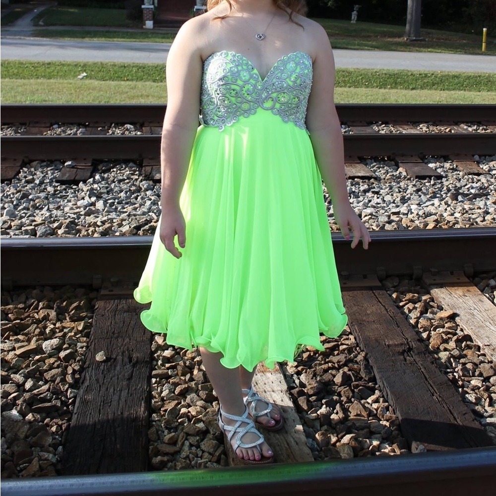 Homecoming dress